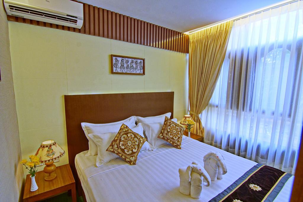 Hotel Yadanarbon Bagan New Bagan Exterior photo