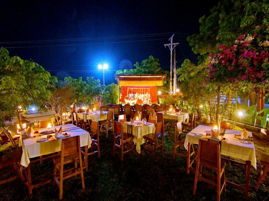 Hotel Yadanarbon Bagan New Bagan Exterior photo