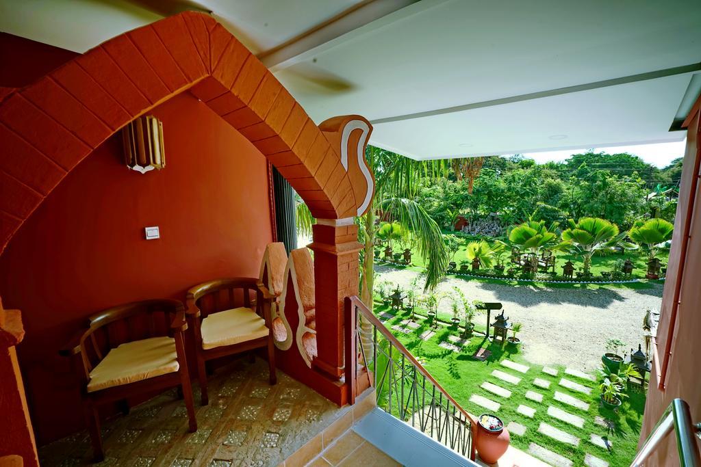 Hotel Yadanarbon Bagan New Bagan Exterior photo