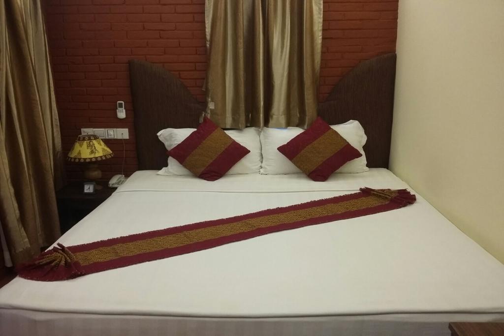 Hotel Yadanarbon Bagan New Bagan Exterior photo