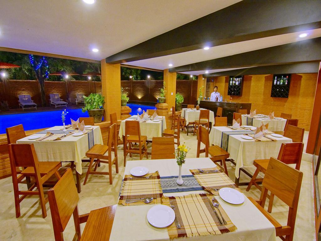 Hotel Yadanarbon Bagan New Bagan Exterior photo